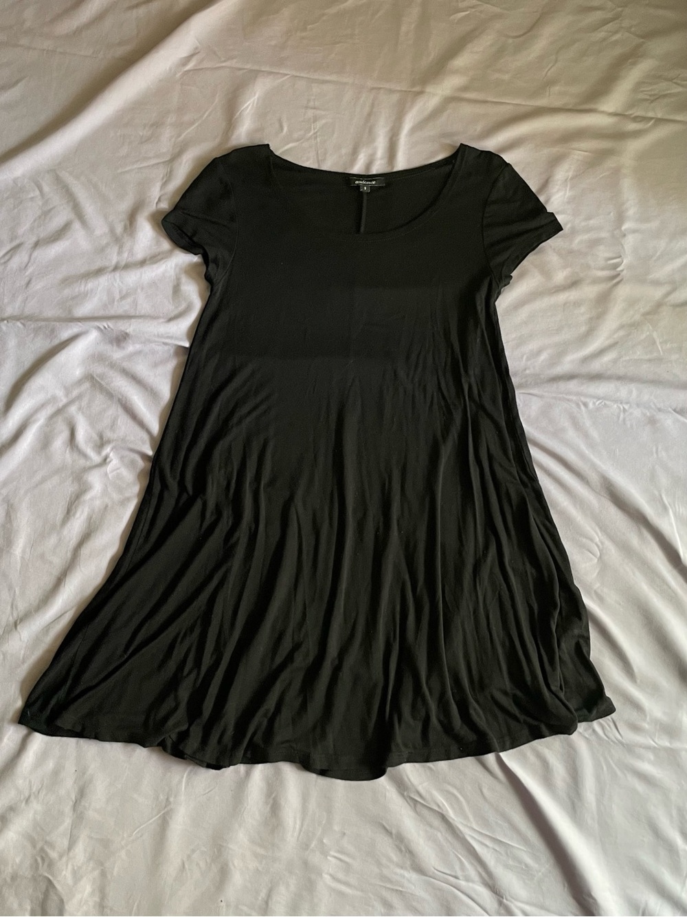 Ambiance Black Short Sleeve Swing Mini Dress Size Small